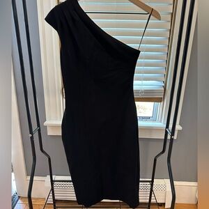 Black knee-length one-shoulder Dress the Population dress